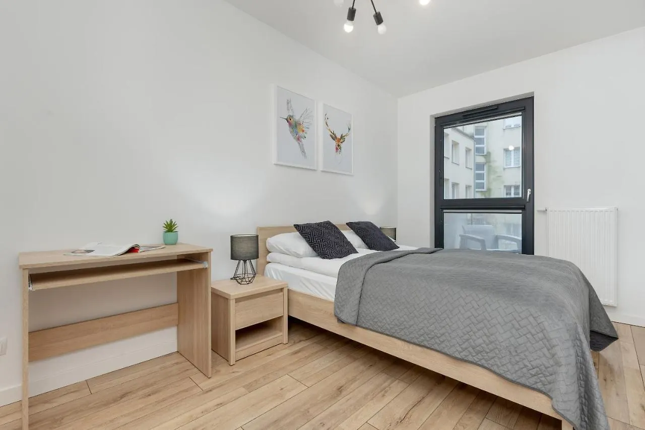 Chlodna Modern Apartment Near The Warsaw Centre By Noclegi Renters Poland